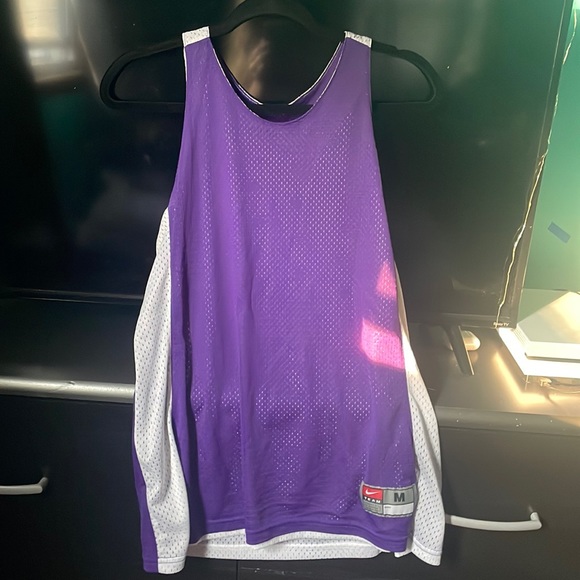 Purple and white Nike tank top size m - Picture 4 of 5
